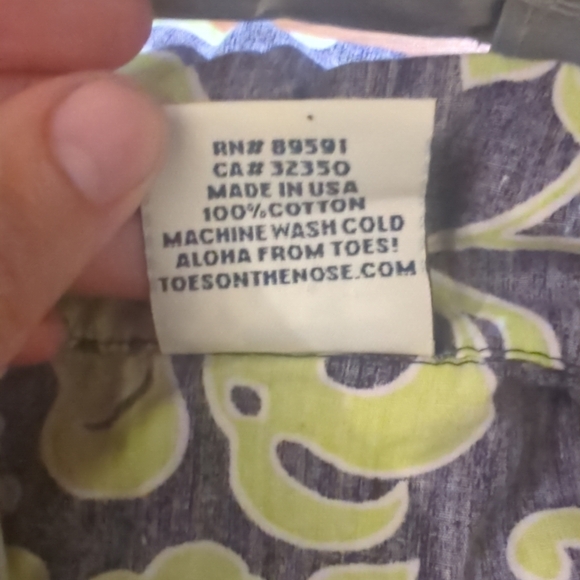 VTG Toes on the Nose Mens XXL Reverse Print Hawaiian Floral Shirt USA Made - Picture 3 of 6